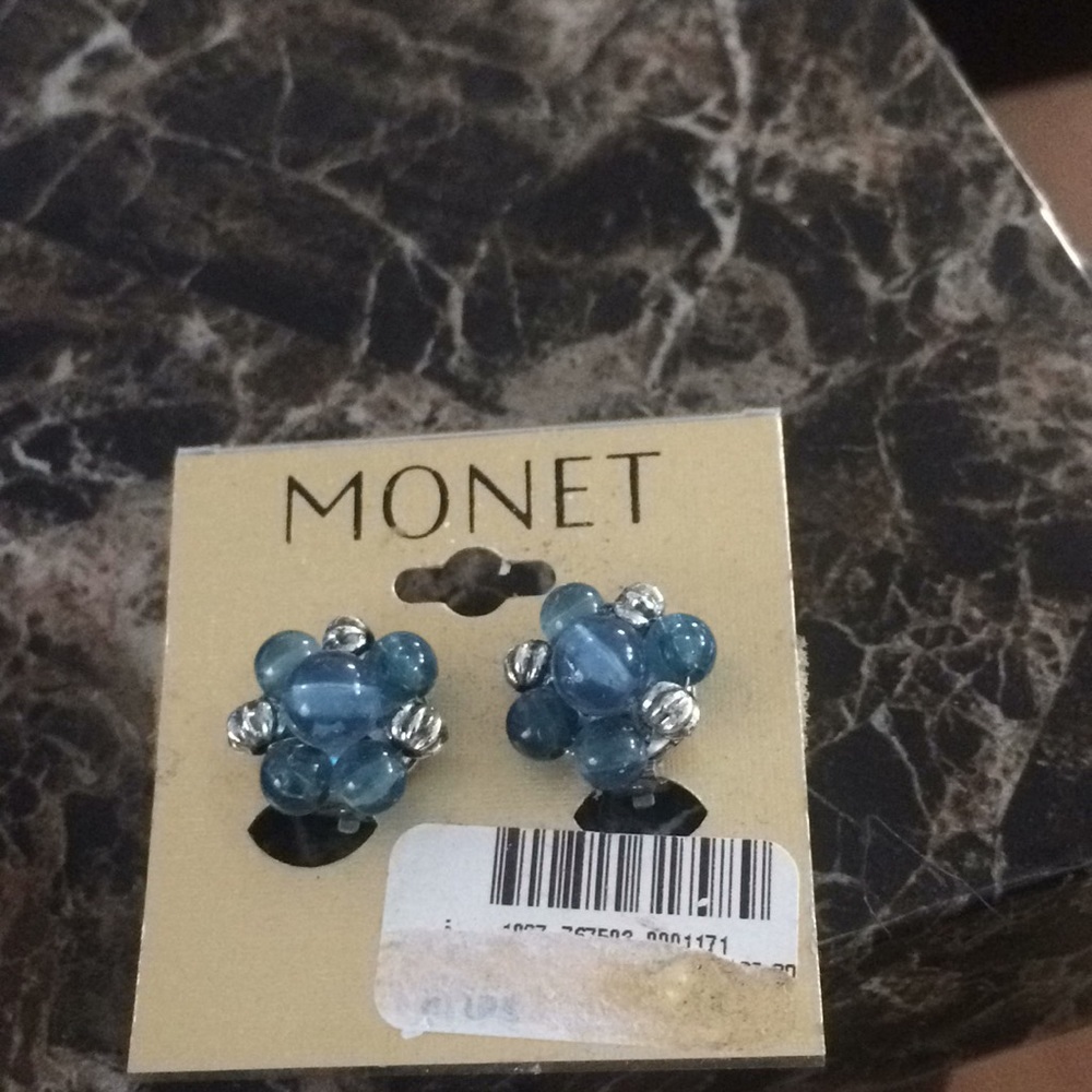 FINAL MARKDOWN MONET clip on earrings